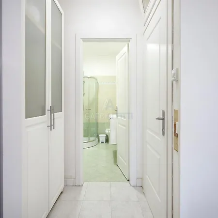 דירה Sunshine - 350m Dal Con Piscina דסנזאנו דל גארדה