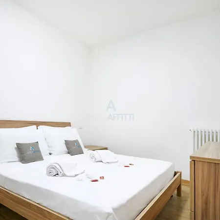 Sunshine - 350m Dal Con Piscina דסנזאנו דל גארדה